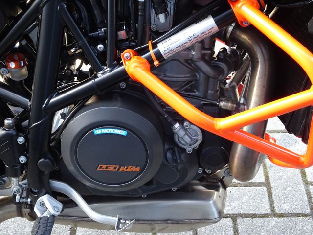 ktm - 690-duke