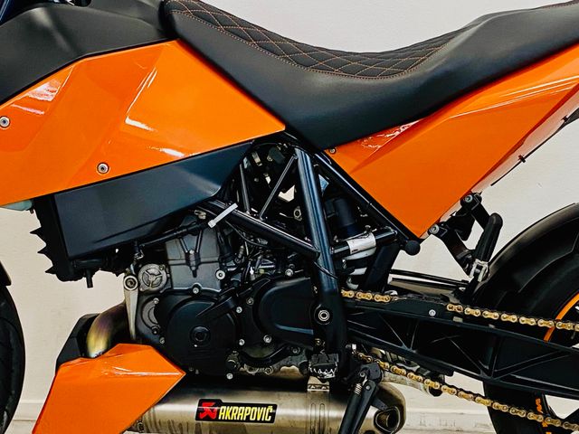 ktm - 690-duke