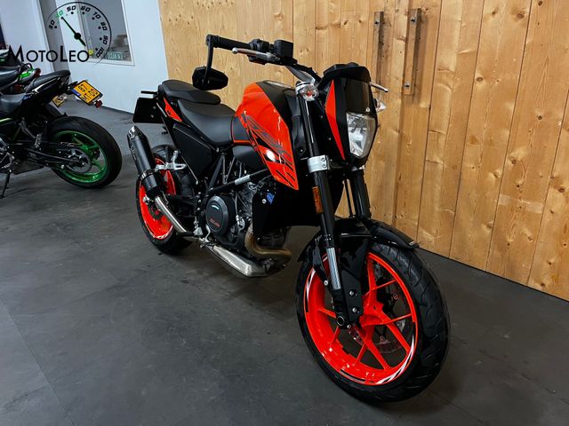 ktm - 690-duke