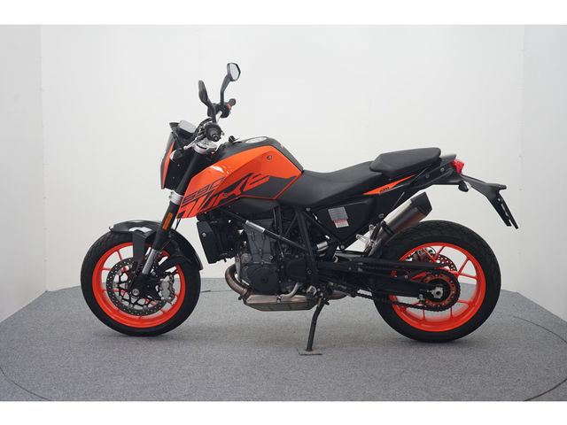 ktm - 690-duke