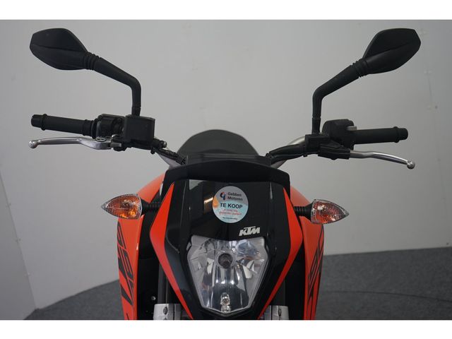 ktm - 690-duke