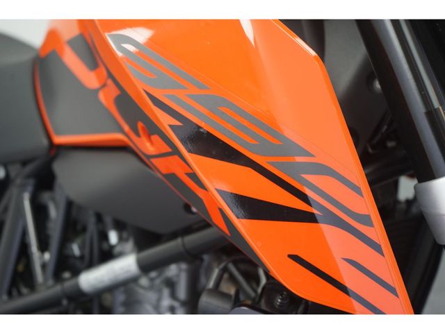 ktm - 690-duke