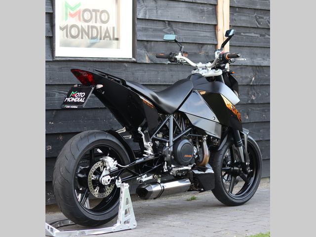 ktm - 690-duke