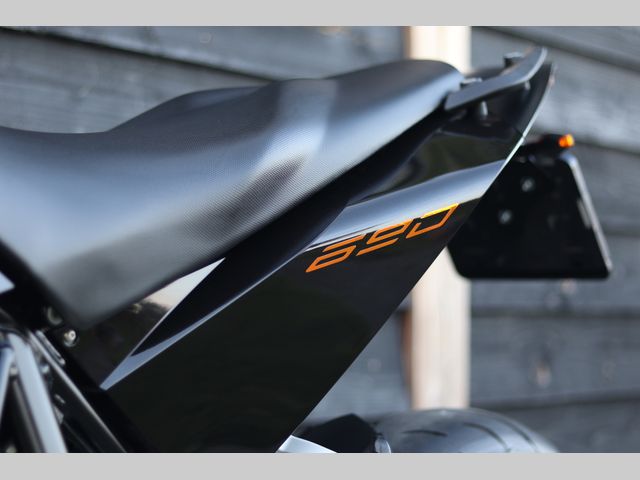 ktm - 690-duke