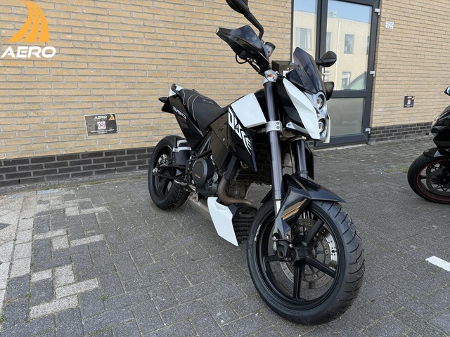 ktm - 690-duke