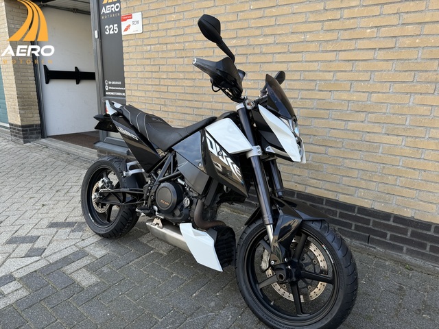 ktm - 690-duke