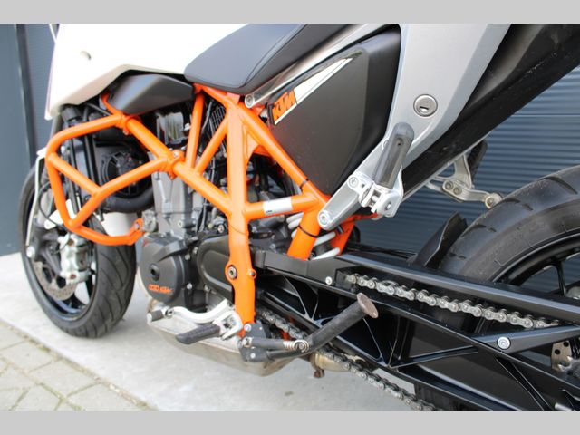 ktm - 690-duke