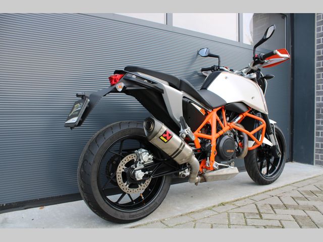 ktm - 690-duke