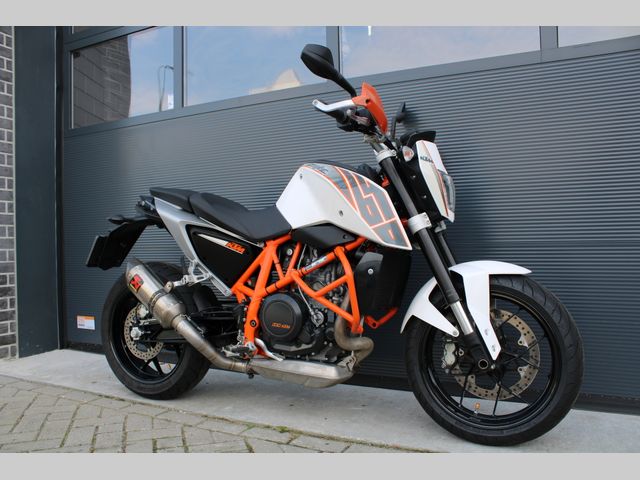 ktm - 690-duke