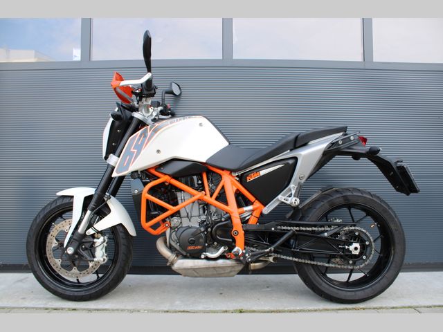 ktm - 690-duke