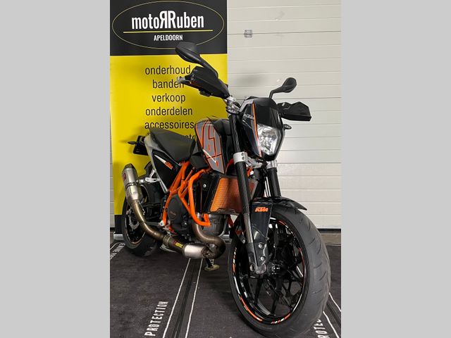 ktm - 690-duke