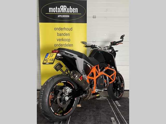 ktm - 690-duke