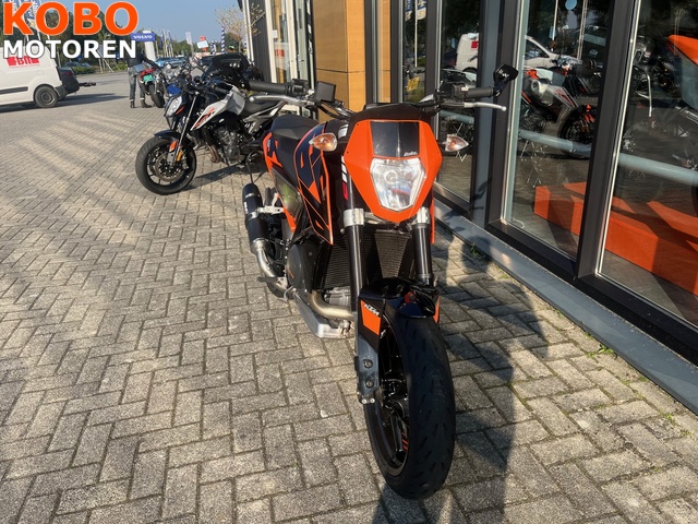 ktm - 690-duke