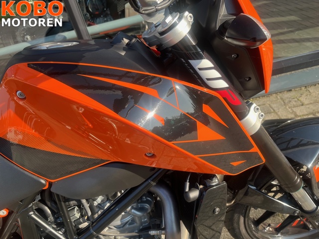 ktm - 690-duke