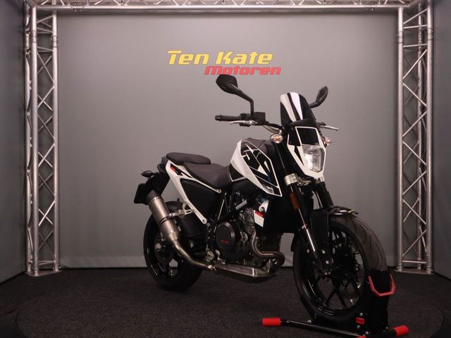 ktm - 690-duke