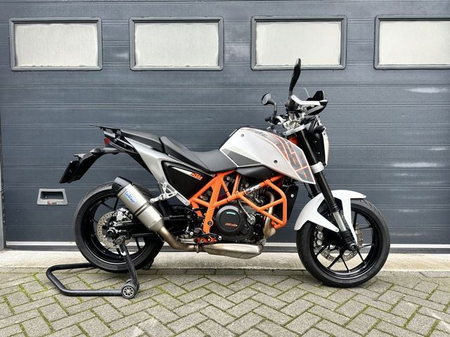 ktm - 690-duke