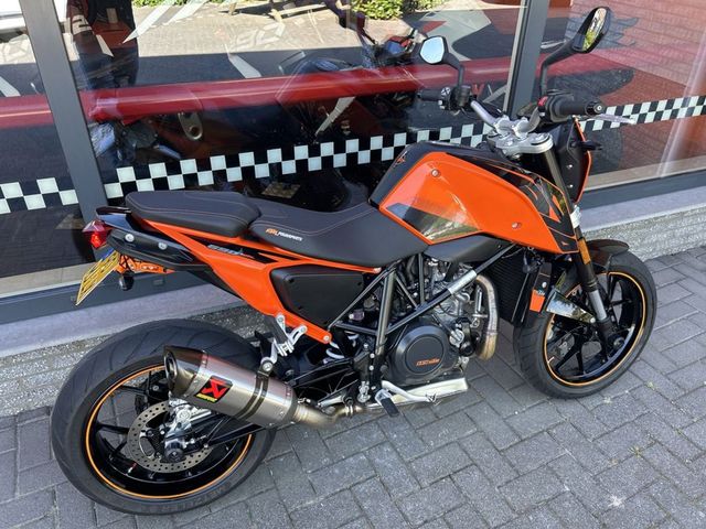 ktm - 690-duke