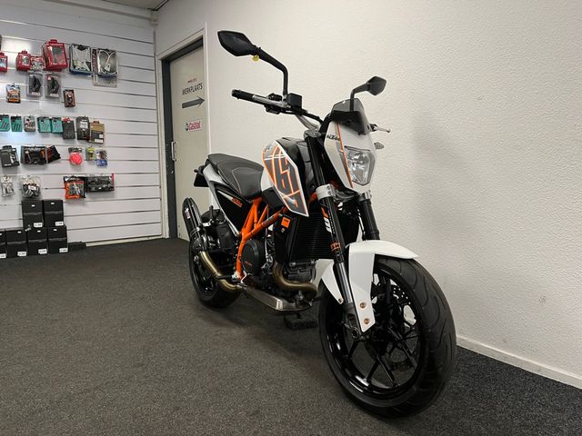 ktm - 690-duke