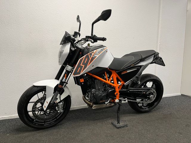 ktm - 690-duke