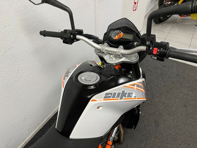 ktm - 690-duke
