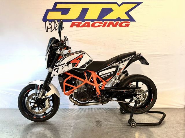 ktm - 690-duke
