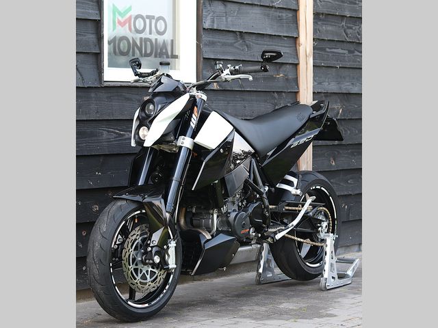 ktm - 690-duke