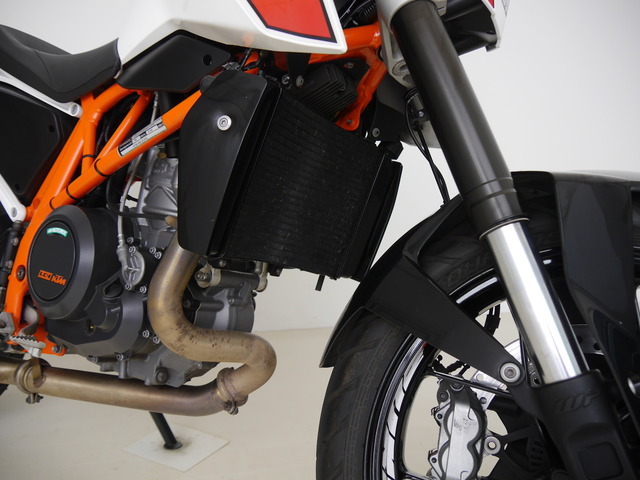 ktm - 690-duke-abs