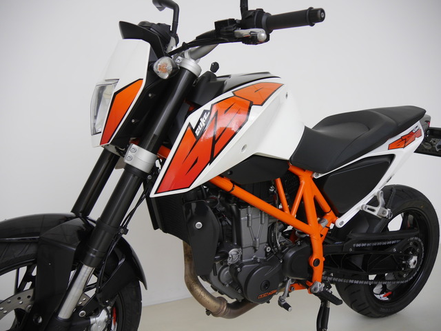 ktm - 690-duke-abs