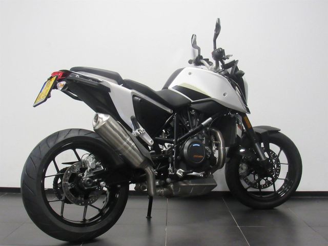 ktm - 690-duke-abs