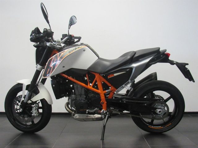 ktm - 690-duke-abs