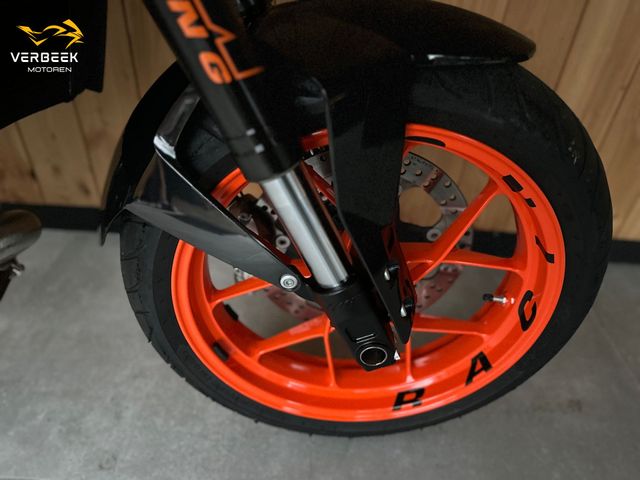 ktm - 690-duke-abs