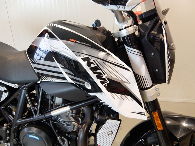 ktm - 690-duke-abs