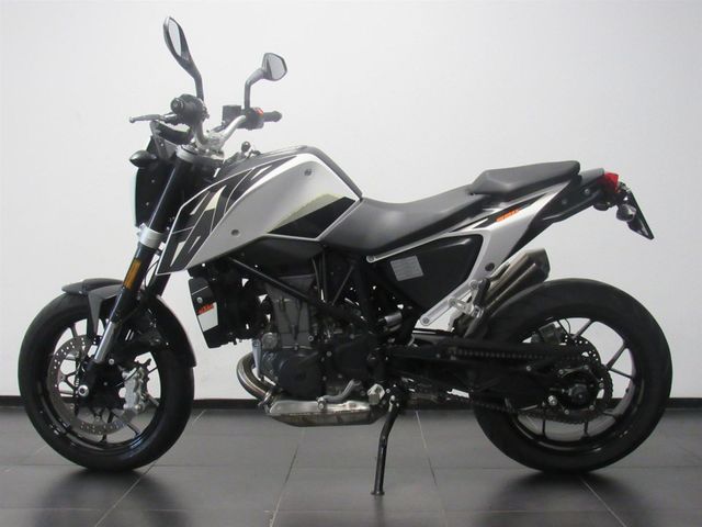 ktm - 690-duke-abs