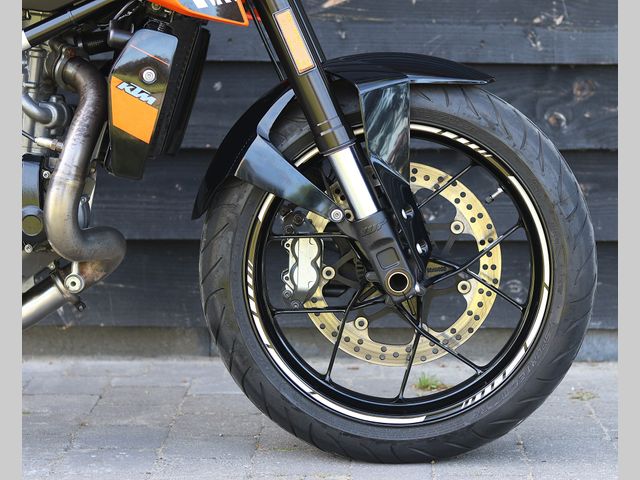 ktm - 690-duke-abs