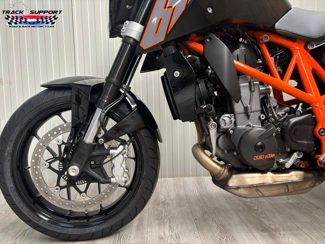 ktm - 690-duke-abs