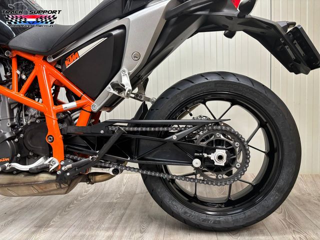 ktm - 690-duke-abs