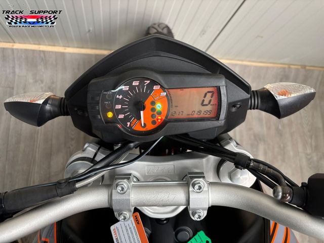 ktm - 690-duke-abs