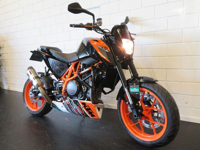 ktm - 690-duke-r