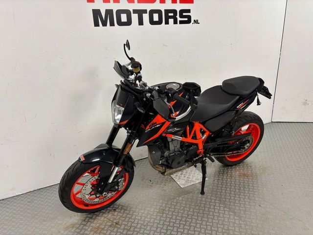 ktm - 690-duke-r