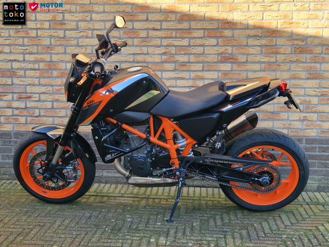 ktm - 690-duke-r