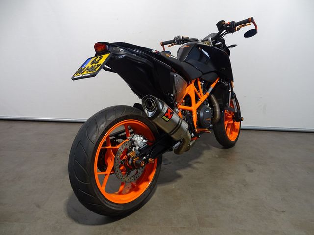 ktm - 690-duke-r-abs