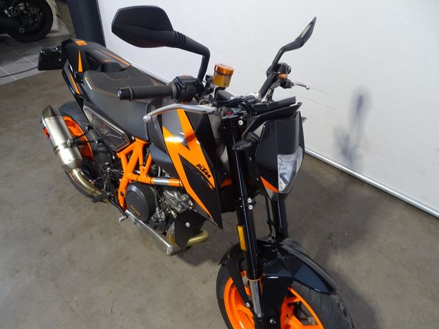 ktm - 690-duke-r-abs