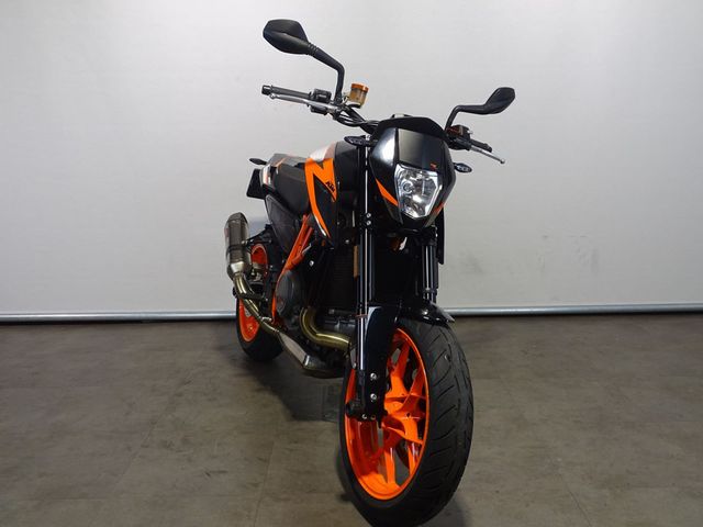 ktm - 690-duke-r-abs