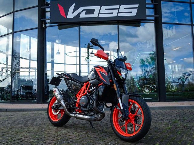 ktm - 690-duke-r-abs