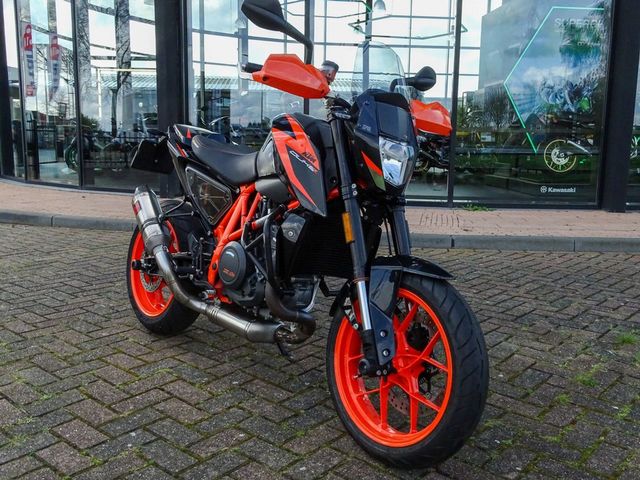 ktm - 690-duke-r-abs