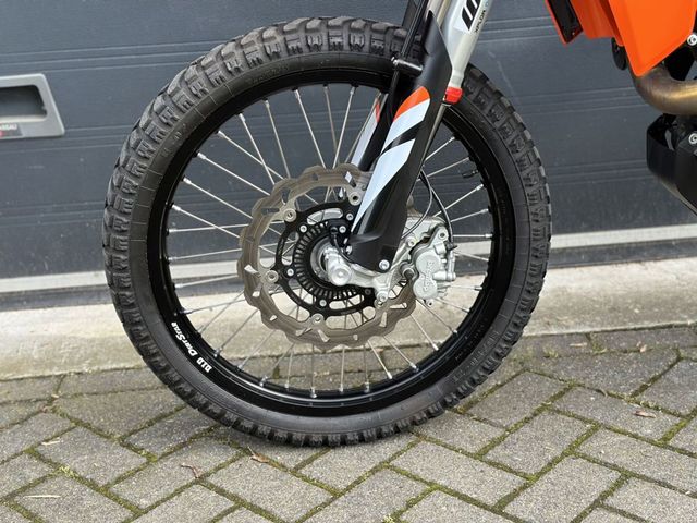 ktm - 690-enduro-r