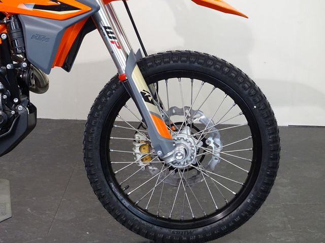 ktm - 690-enduro-r