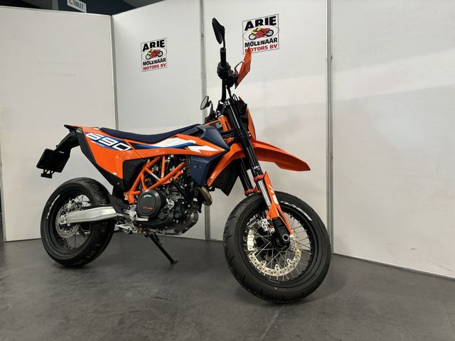 ktm - 690-smc