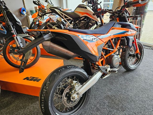 ktm - 690-smc-r