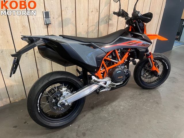 ktm - 690-smc-r